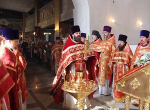 Соборное богослужение в Дубненско-Талдомском благочинии