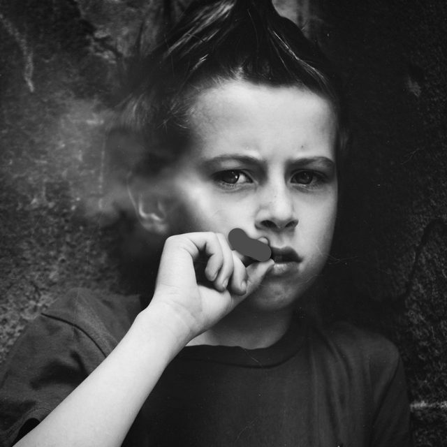 Курение детей может ударить по родителям