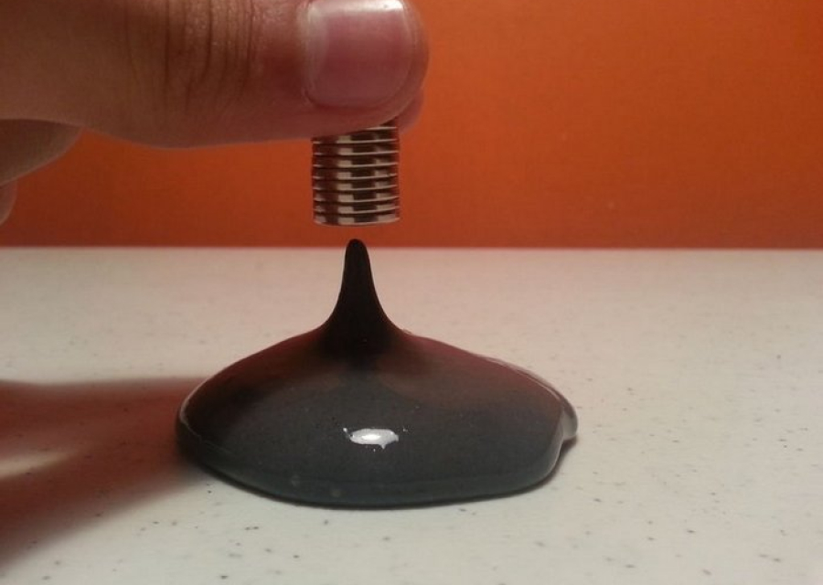 Робот-слизняк