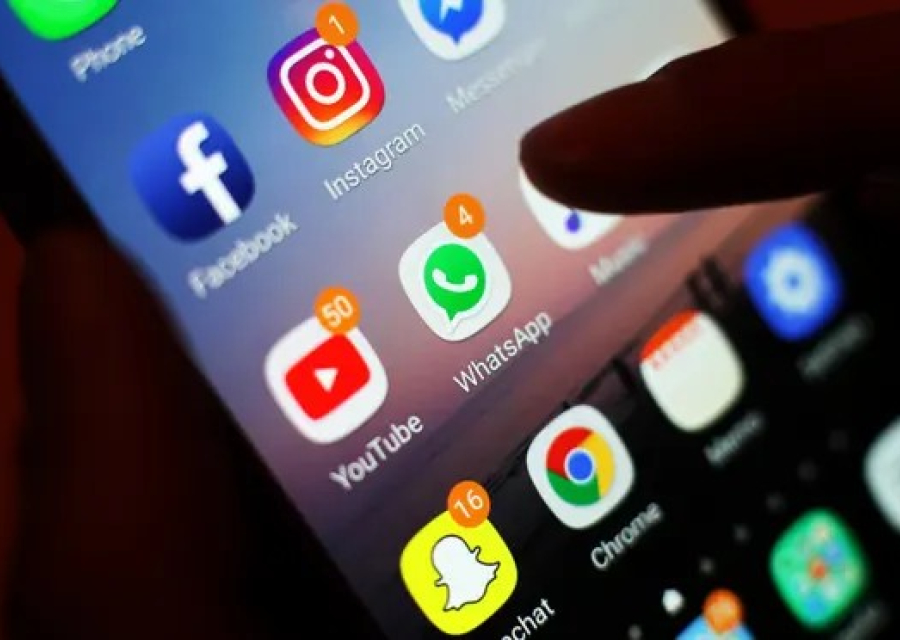 WhatsApp может уйти из Великобритании