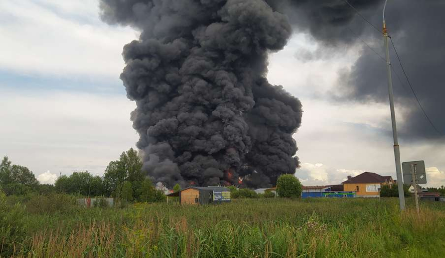 Сильный пожар в Талдоме