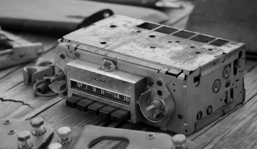 Закон об AM-радио для каждого автомобиля