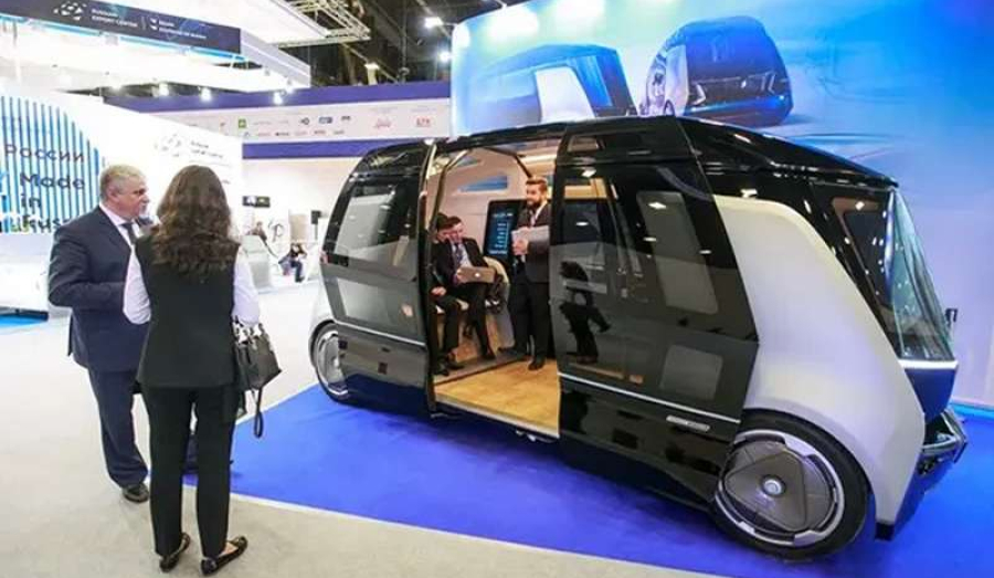 В ближайшие несколько лет в России появятся беспилотные такси