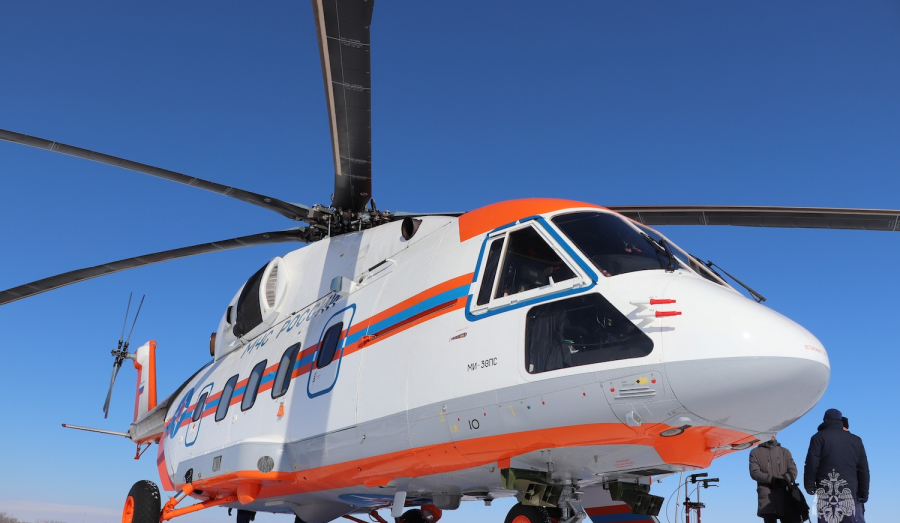 МЧС России получил первую партию новейших вертолетов Ми-38ПС