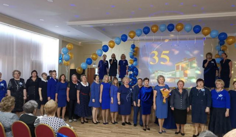 35-летний юбилей отметила Талдомская средняя школа №2