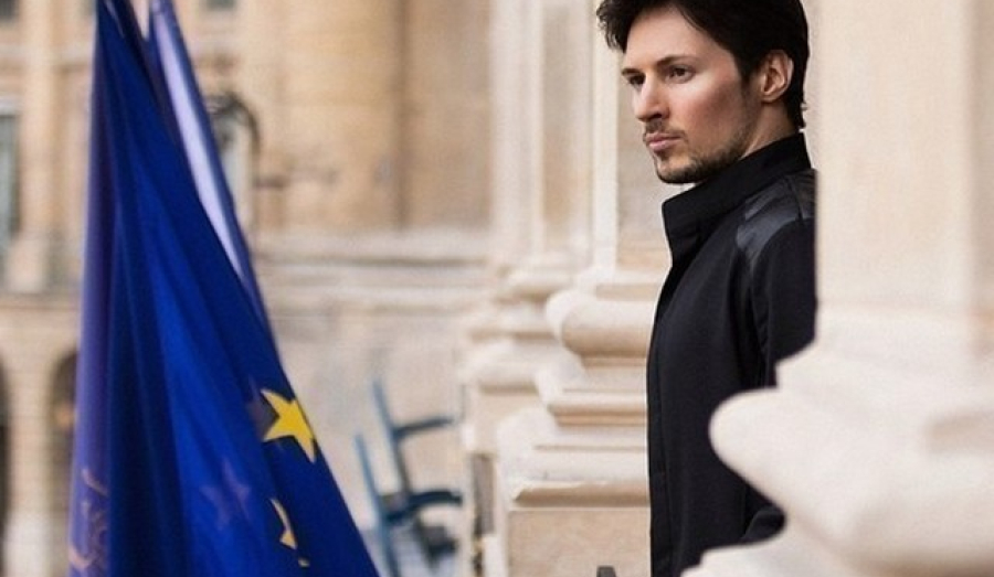 Павел Дуров обратился к пользователям с призывом удалить WhatsApp