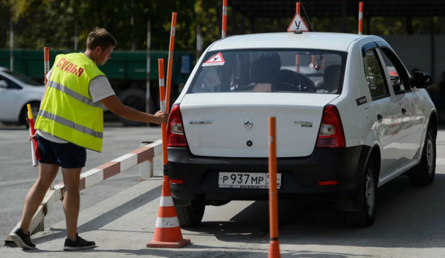 Чем грозит допуск подростков за руль